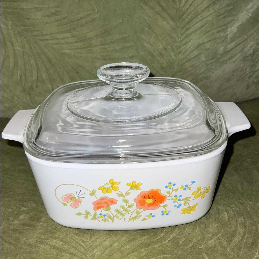 Corning Ware 1 1/2 Quart A 1 1/2 B Vintage “Wildflower Casserole w/ Pyrex Lid